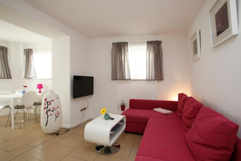 Apartment At Rostock - Pink المظهر الخارجي الصورة