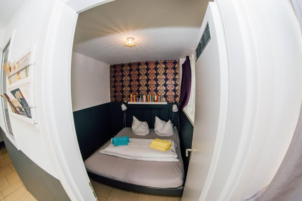 Apartment At Rostock - Pink المظهر الخارجي الصورة